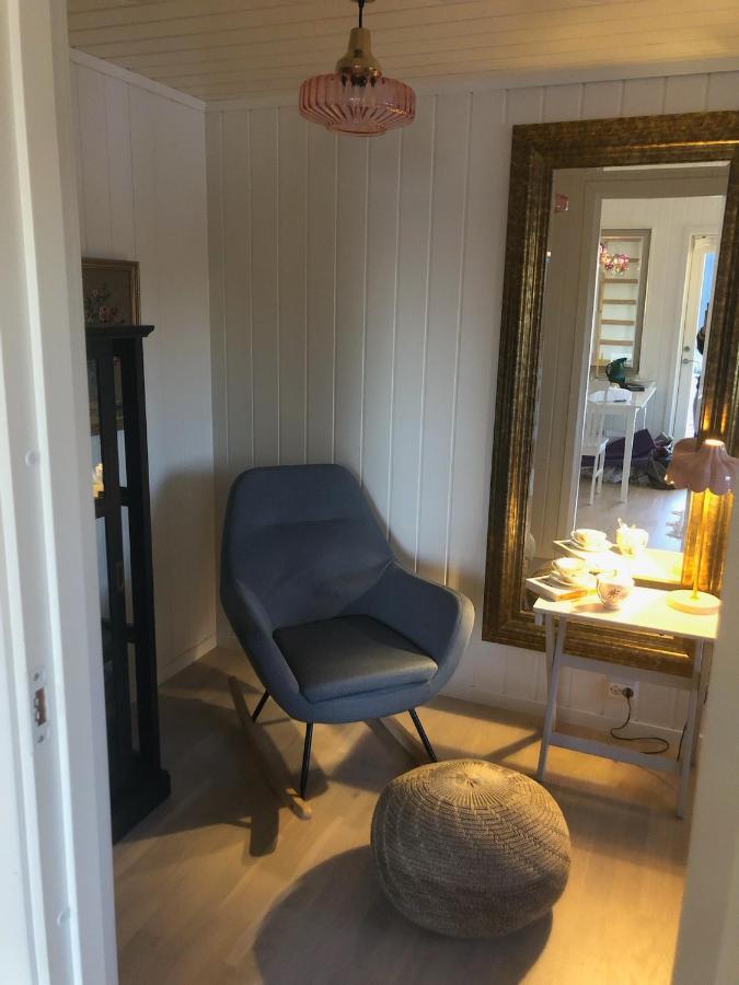 Lyseren Waterfront Cabin Omberg 外观 照片