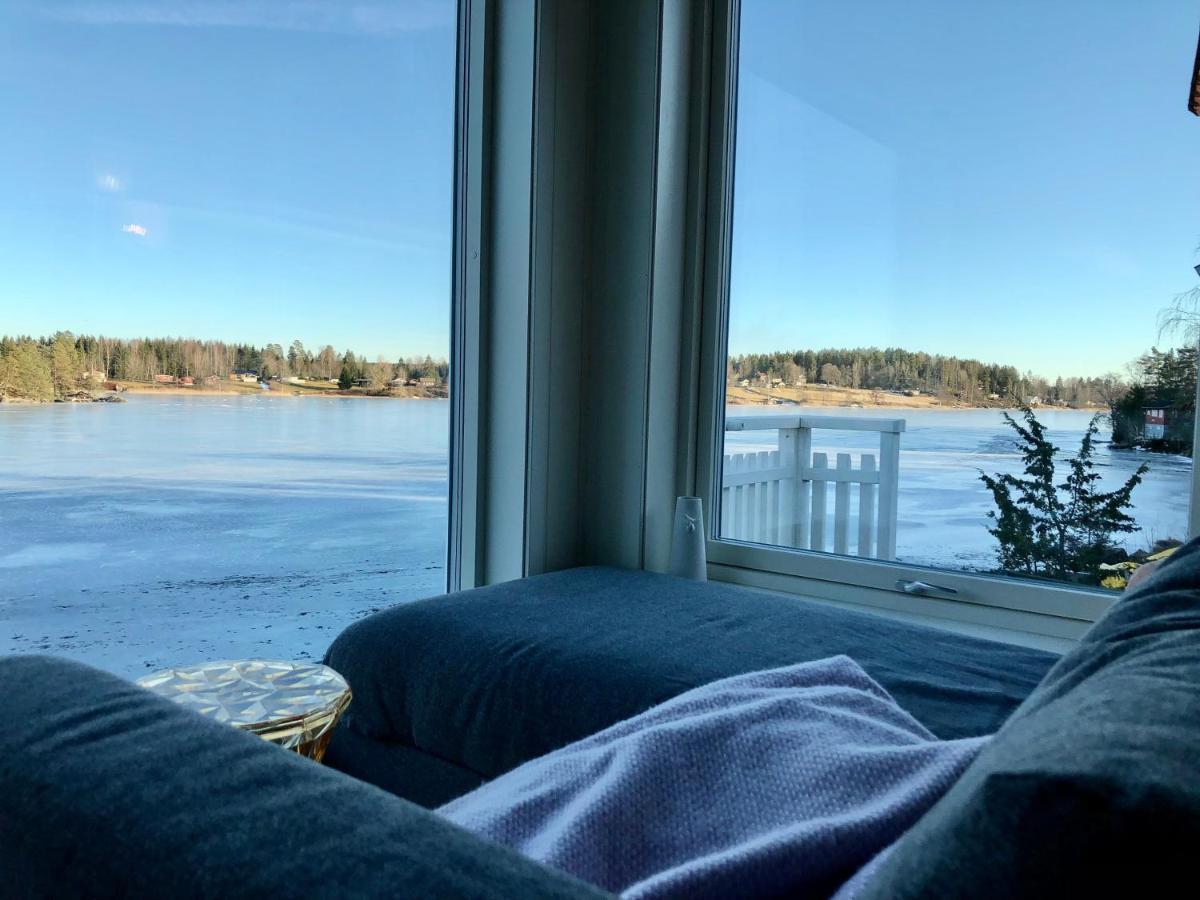 Lyseren Waterfront Cabin Omberg 外观 照片