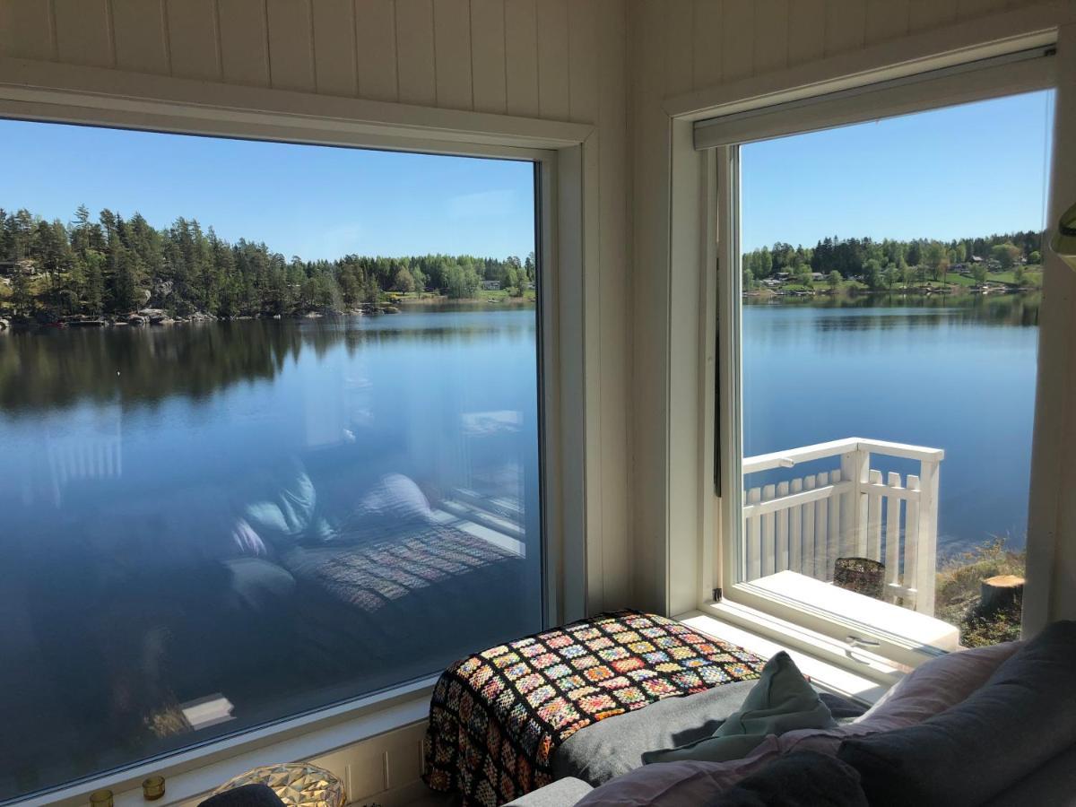 Lyseren Waterfront Cabin Omberg 外观 照片